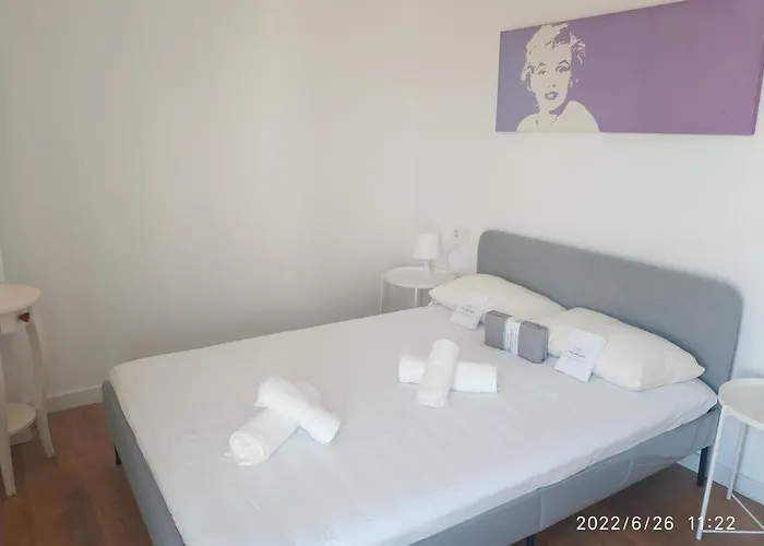 Bonito apartamento con piscina cerca de la playa.